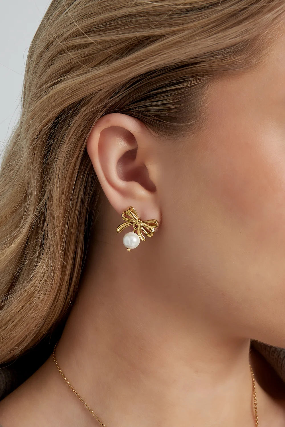 "Lottie" Bow & Pearl Drop Stud Earrings
