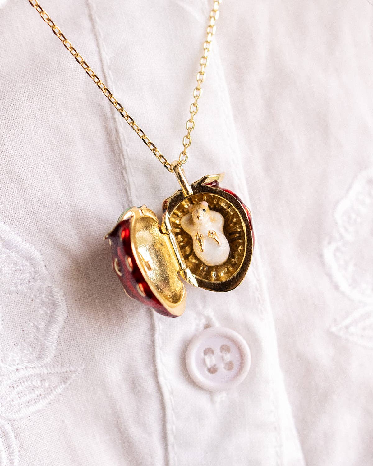 "Sweet Secret" Opening Strawberry Mouse Pendant Necklace